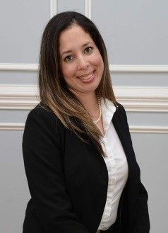 Claudia Lobo - Florida Administrator receives MBA