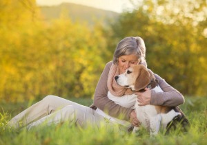 Home Care Boca Raton FL - Dog or Cat? Which is Best For Your Lonely Parent?