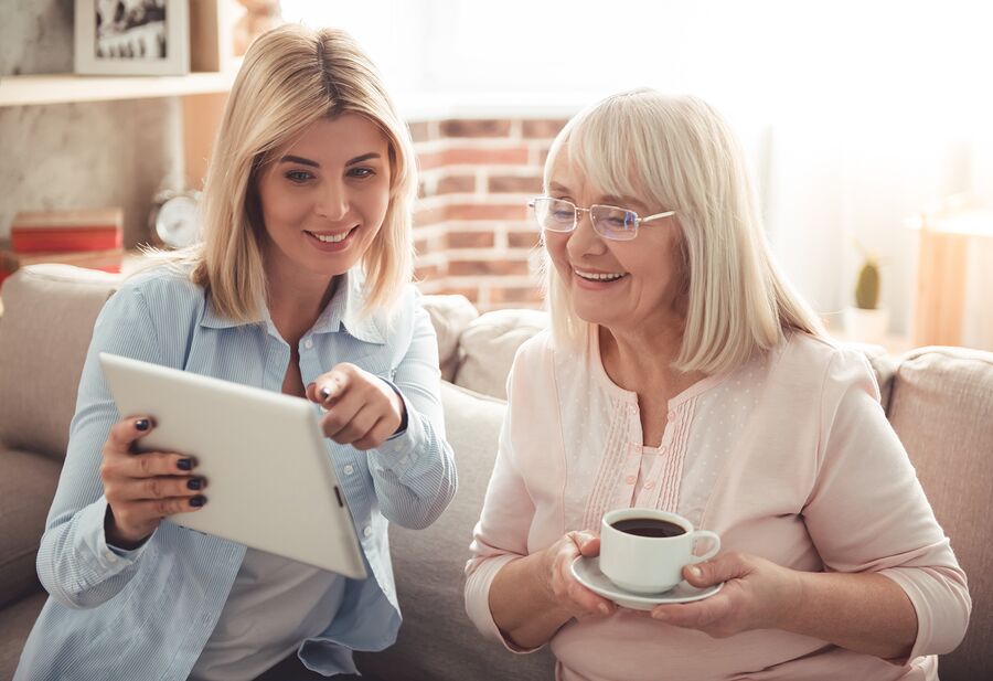 Elder Care Boynton Beach FL - Hiring Elder Care Providers for Your Elderly Loved One