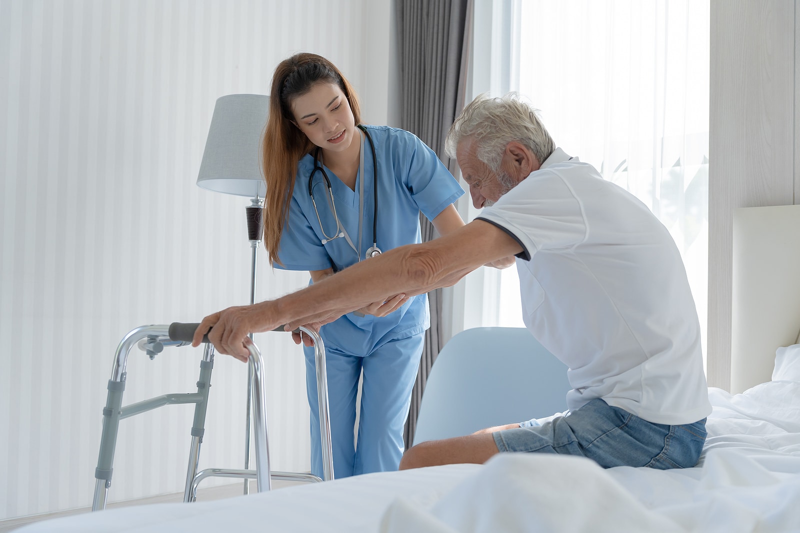 Home Care Delray Beach FL - Tips For Caring For A Senior With Arthritis